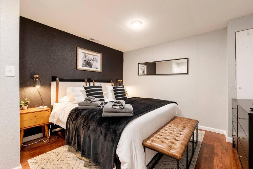Adorable 2-Bedroom Modern Basement Denveri nemzetközi repülőtér Kültér fotó