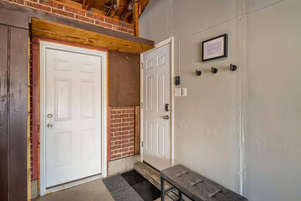 Adorable 2-Bedroom Modern Basement Denveri nemzetközi repülőtér Kültér fotó
